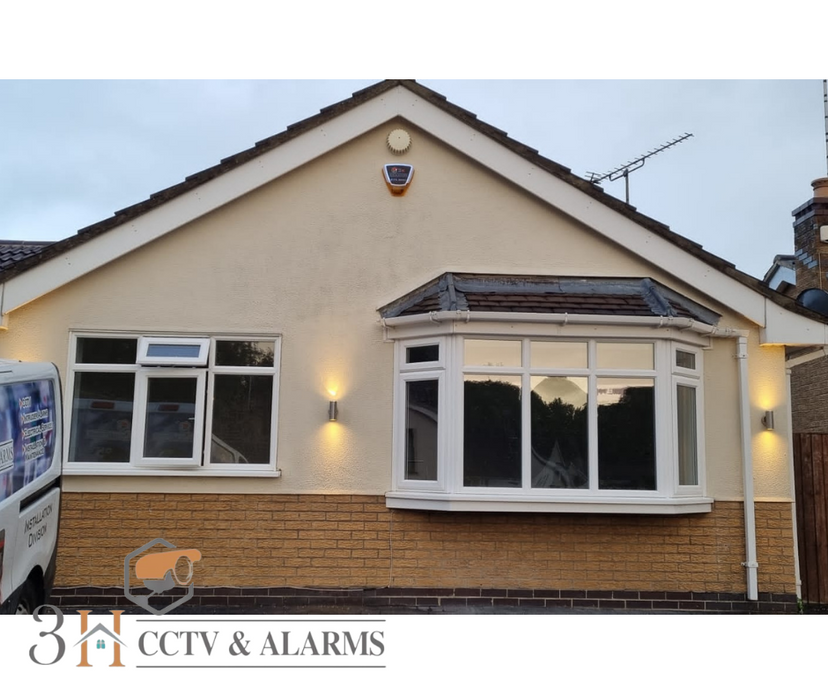 Alarm system and security lighting Derbyshire photo 1