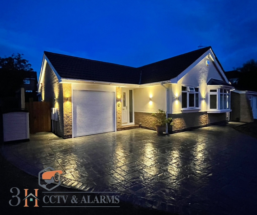 Alarm system and security lighting Derbyshire photo 3